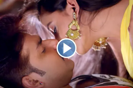 Pawan Singh and Akshara Singh