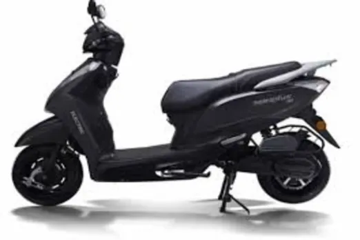 Ampere Magnus EX EV Scooty