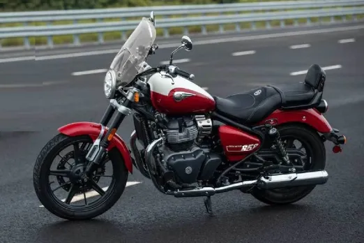 Royal Enfield Super Meteor 650
