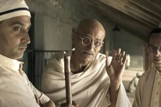 Gandhi Godse Ek Yudh trailer