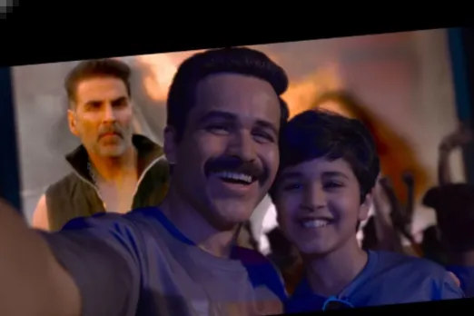 Selfiee Trailer