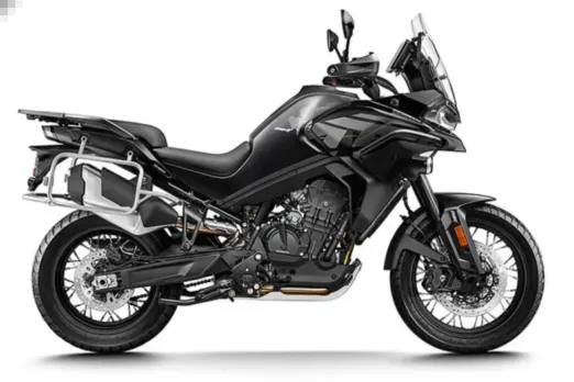 CFMoto 800 MT