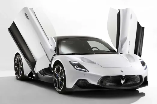 Maserati MC20