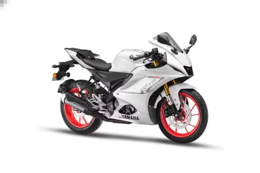 Yamaha R15 V4