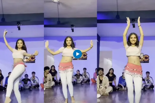 Viral girl dance