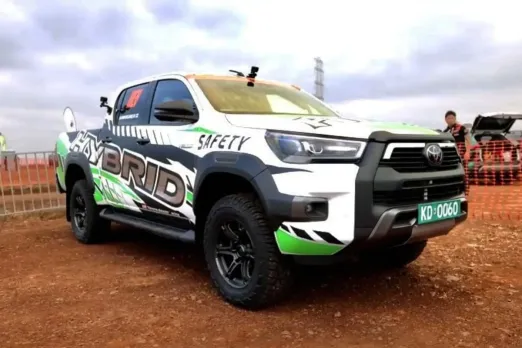 Toyota Hilux MHEV