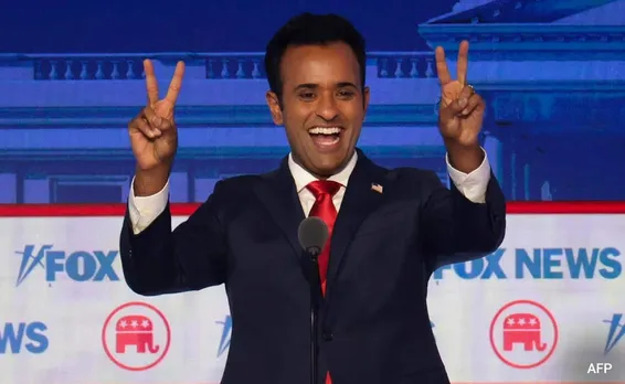 Indian-American Republican Presidential Aspirant Vows to 'Gut' H-1B Visa Program