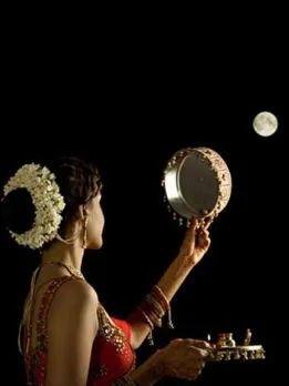 Karva Chauth 2023: Best Gift Ideas For Your Wife
