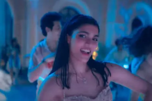 Farrey song Ghar Pe Party Hai