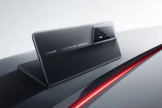 Honor Magic V2 RSR Porsche Design