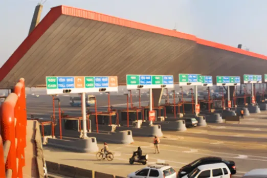 Nhai Toll Plaza