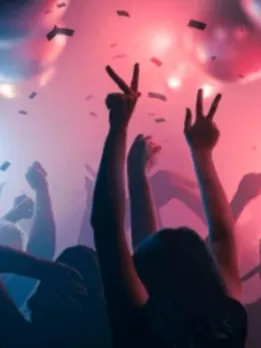Top 10 Places to Enjoy Night Life in Delhi