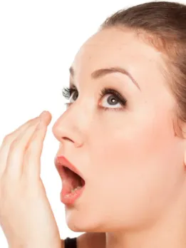 Say Goodbye to Bad Breath With THESE 6 Home Remedies
