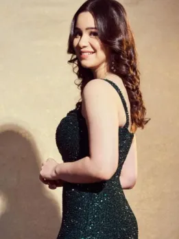 Sara Tendulkar Shines Brighter in Blingy Black Gown