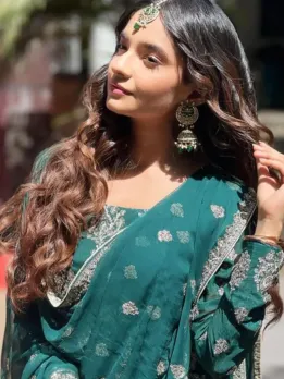 Anushka Sen Looks Gorgeous in Embroidered Salwar Suit