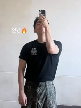 BTS' V Shares New Photos, Stuns Fans in Bare Back Look