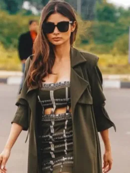 Mouni Roy Looks Stunning in Black Outfit