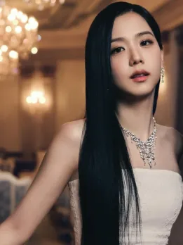 BLACKPINK's Jisoo Looks Angelic in White