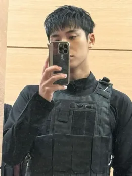 SEVENTEEN's Mingyu Shares BTS Photos of Maestro MV