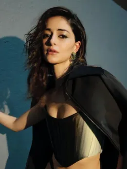 Ananya Panday's Entrancing Beauty Mesmerises Fans