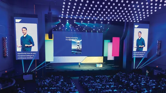 From-systems-to-co-workers1