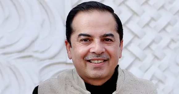 Dr Maneek Kumar