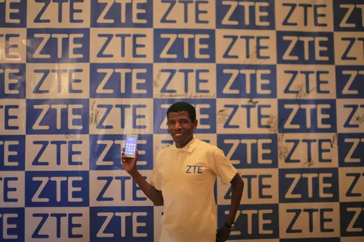 Olympic hero Haile Gebrselassie sporting ZTE smartphone