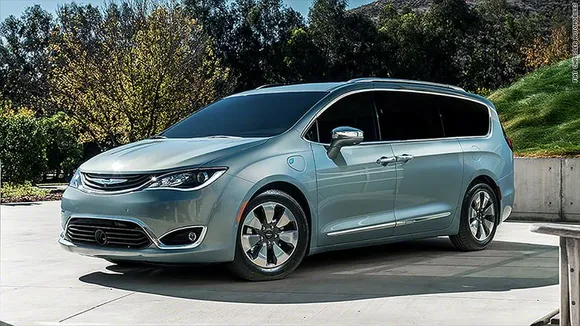 chrysler pacifica x