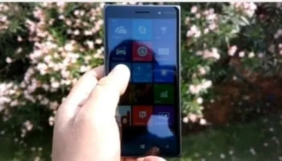 lumia display