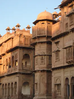 hidden royal palaces