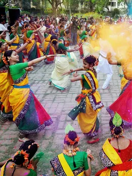 Holi Locations in India