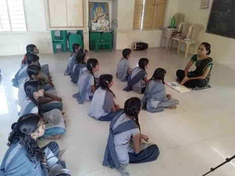 This Government School Teacher Is Using Music, Multimedia And Internet To Make Her Students Learn