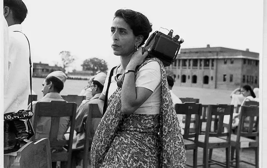 Do You Know Who Is India's First Female Photo Journalist?