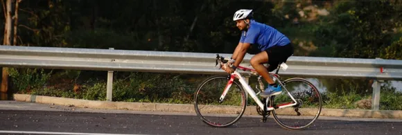 This Amputee Is Cycling Through Some Of India's Toughest Routes To Help Differently Abled Athletes
