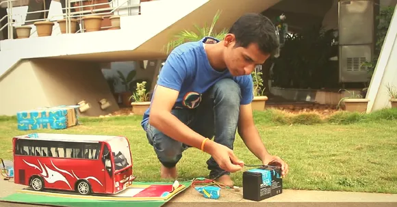 VIDEO: Watch How a College Student's Brilliant Innovation Can Make Our Bus Rides a Lot Safer!