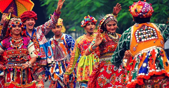 More than Garba – Organiser Decides to Spread Awareness About Female Foeticide During Navratri