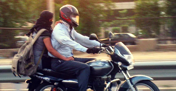 AIIMS Will Develop Light Weight Helmets Suitable for Indian Weather Conditions