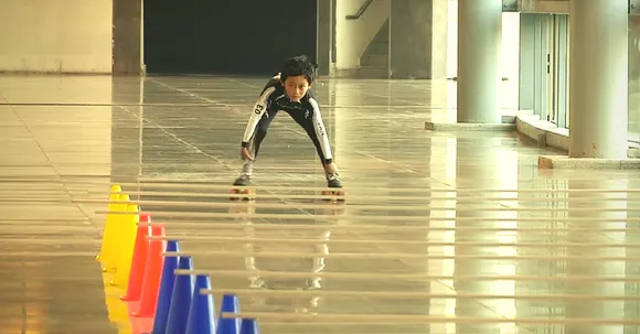 [VIDEO] Manipur's 7-Year-Old Skating Prodigy Does the Physically Impossible & Breaks a World Record