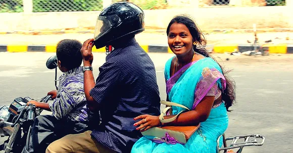 Nagpur Has Found a Novel Way to Prevent Motorists from Jumping Red Lights. And It's Working!