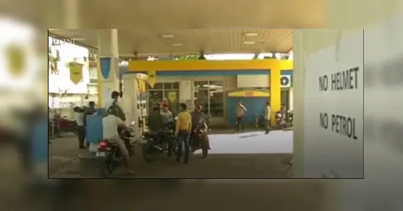 VIDEO: In Mumbai, No Helmet Will Soon Mean No Petrol for Motorcyclists