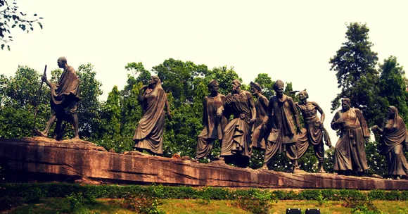 From Pensions to Free Railway Passes, Here's How India Is Thanking Her Freedom Fighters