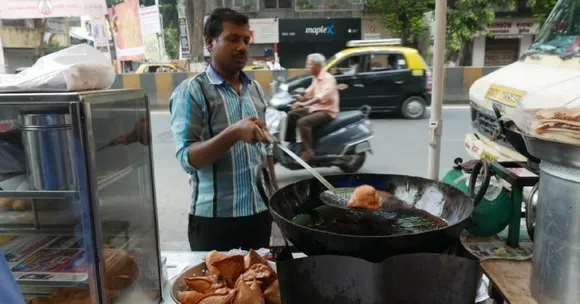 How a Roadside Vendor Is Winning Hearts By Serving Free Food to the Differently-Abled Every Day
