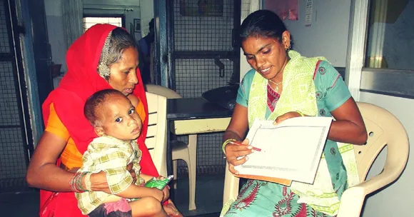 This Rajasthan Widow Broke All Social Customs to Become a Health Worker after Her Husband's Death