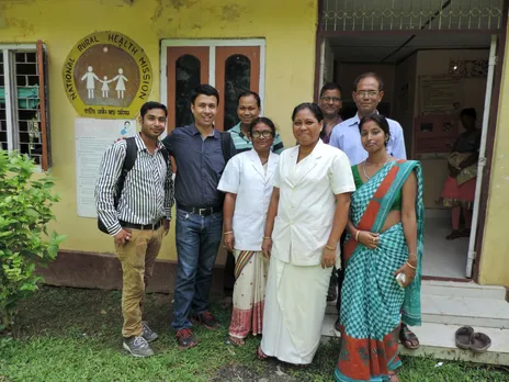 TBI Blogs: How One Man Braved Naxalites to Ensure Modern Medical Facilities for a Village in Jharkhand