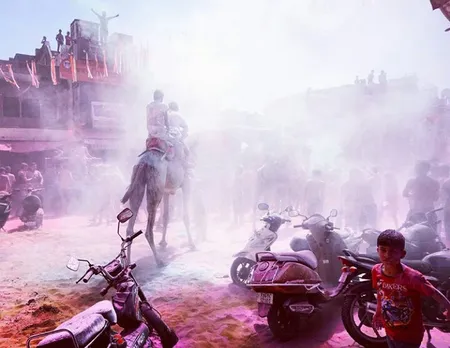 MY STORY:  Whether You're A Foreigner Or Indian, Holi At Pushkar Is An Unmissable Experience!