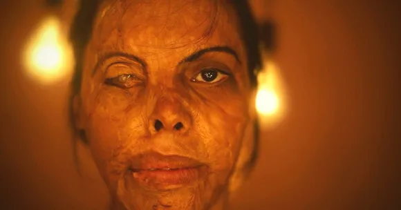 An Acid Attack Survivor's Dream of Owning a Salon's Coming True Thanks to Miranda House Students