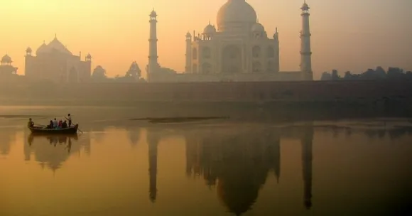 Microbes & Aquatic Plants Could Be Key to Restoring the Damaged River Yamuna