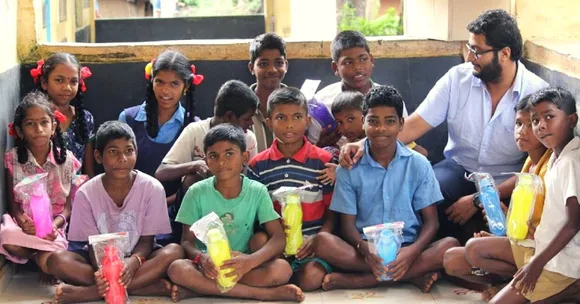 From Fixing Leaky Roofs to Donating Stationery - How Aware Mumbaikars Are Helping a Village School