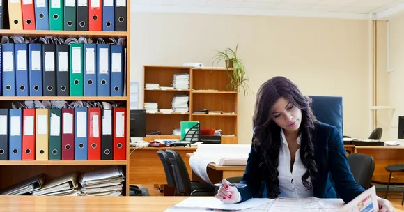 Dear Women, How About We First Smash the Glass Ceiling in Our Minds?