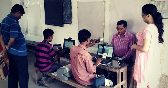 Don't Know How to Link Your Aadhaar & PAN? Here's an Easy, Step-By-Step Guide!